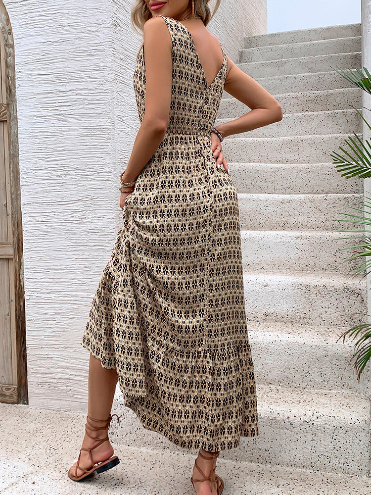 Elegant Summer Sleeveless Dress with Geometric Print and Cinched Waist